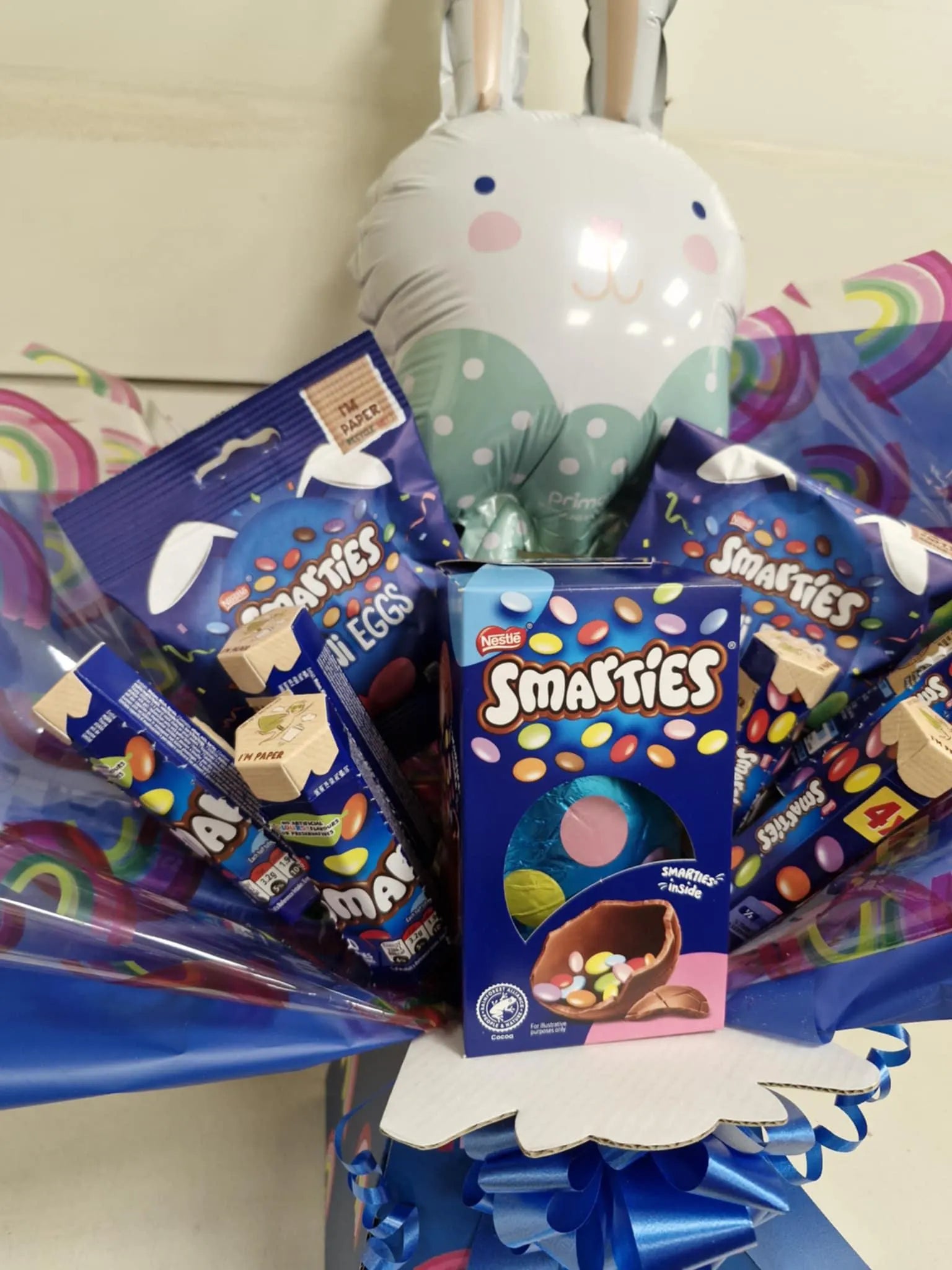 SMARTIES EASTER EGG Chocolate Bouquet with Bunny Balloon