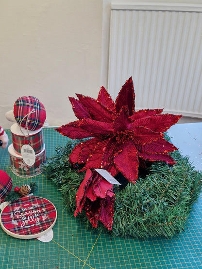 Tartan gonk wreath kit