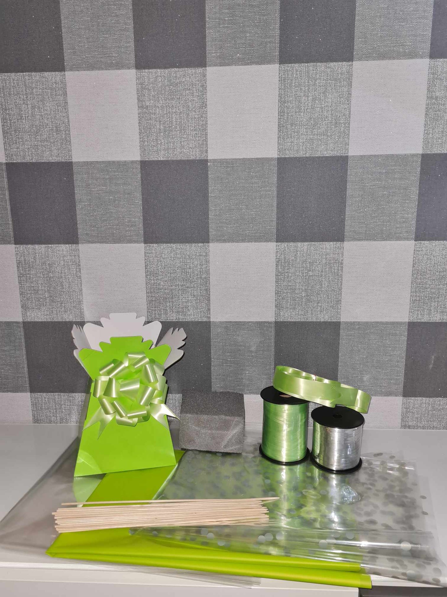 Green and Silver Chocolate Bouquet Kit